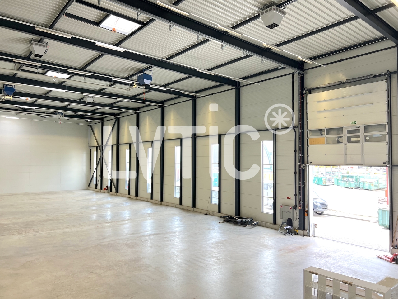950m² industrial object, Foto 4 von 9