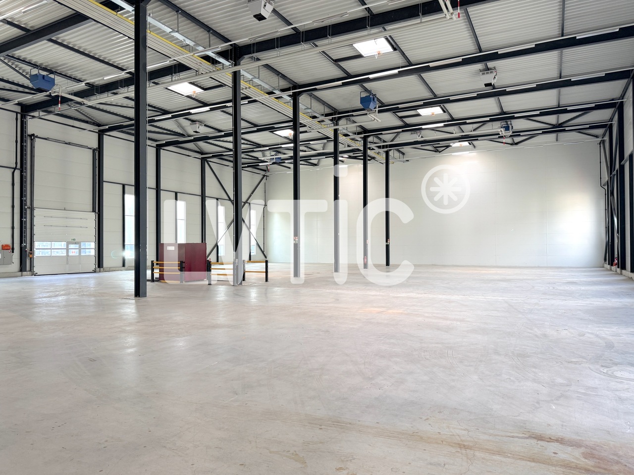 950m² industrial object, Foto 6 von 9