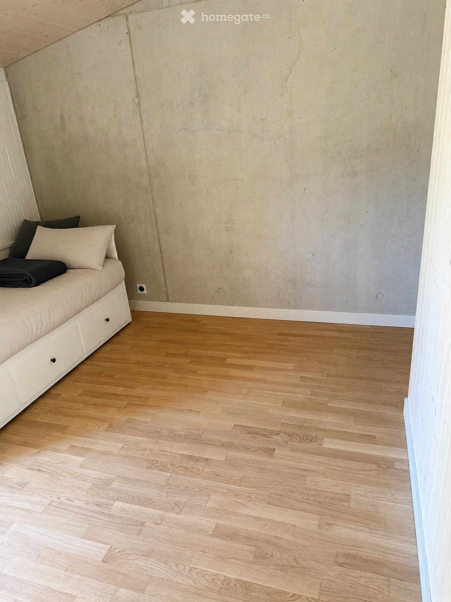 4 rooms single house