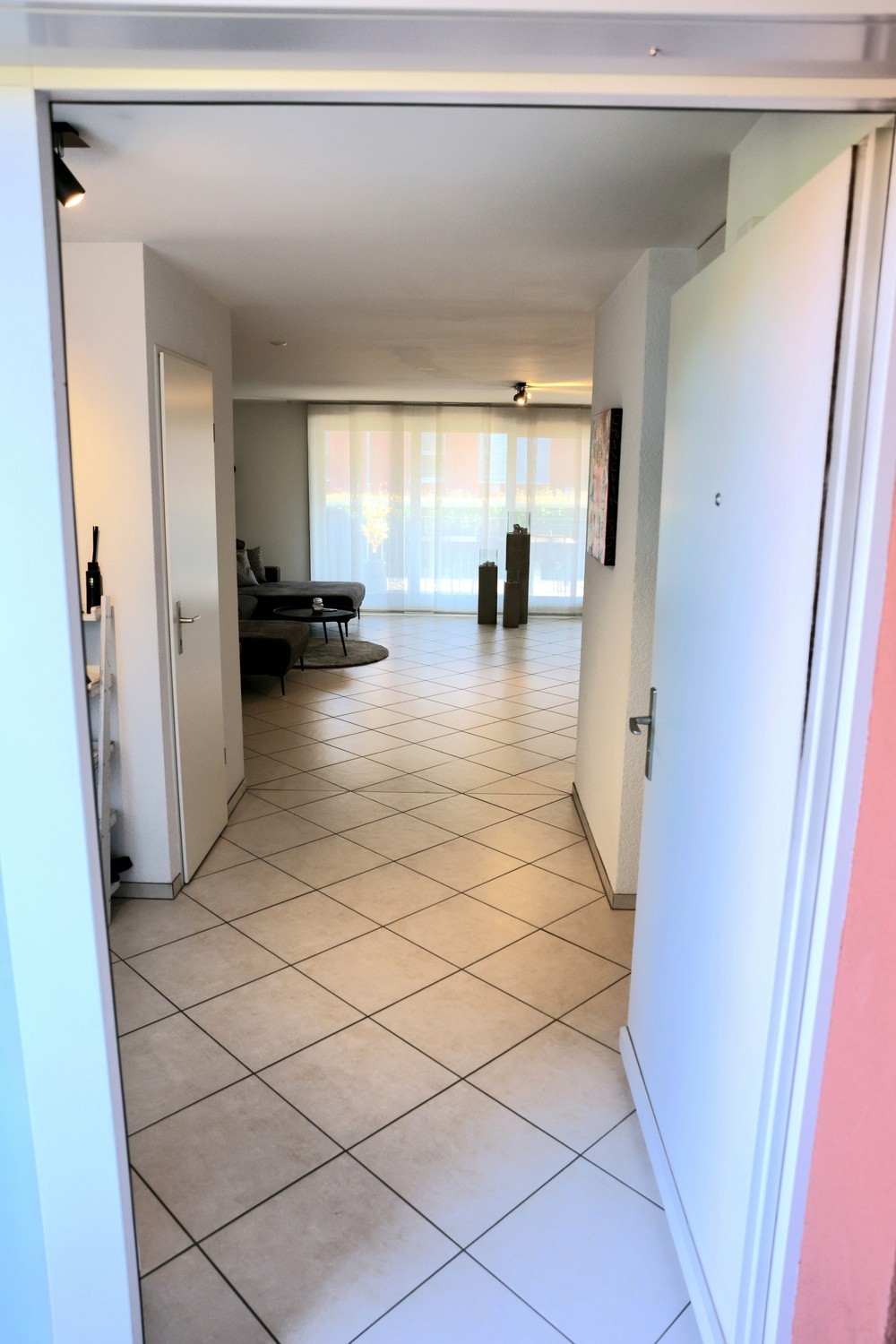 4 ½ rooms apartment, Foto 1 von 10