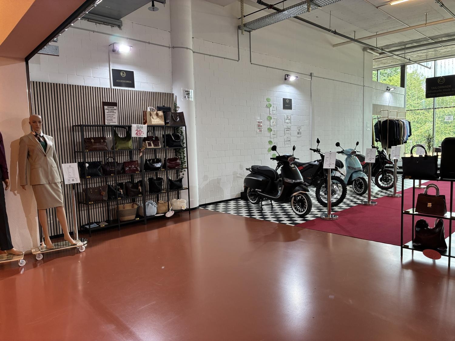 125-125m² commercial