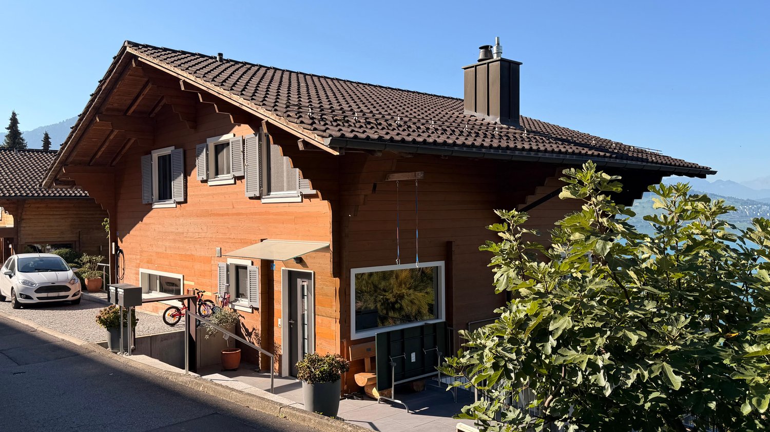 3 ½ Zimmer möblierte Wohnung