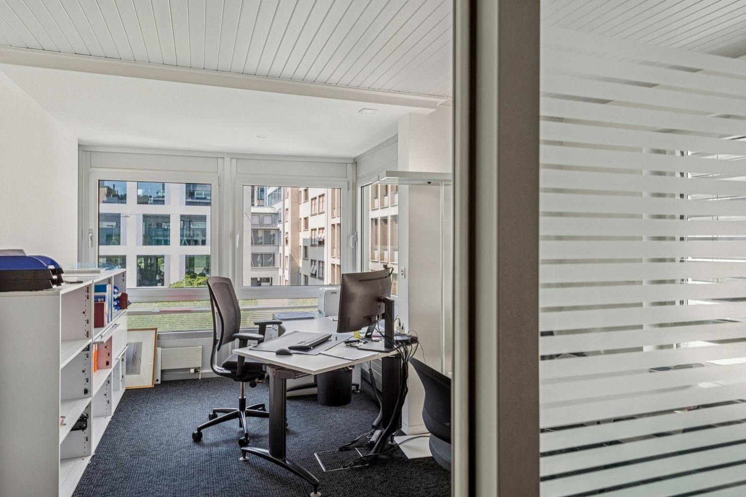 Office, Foto 5 von 10