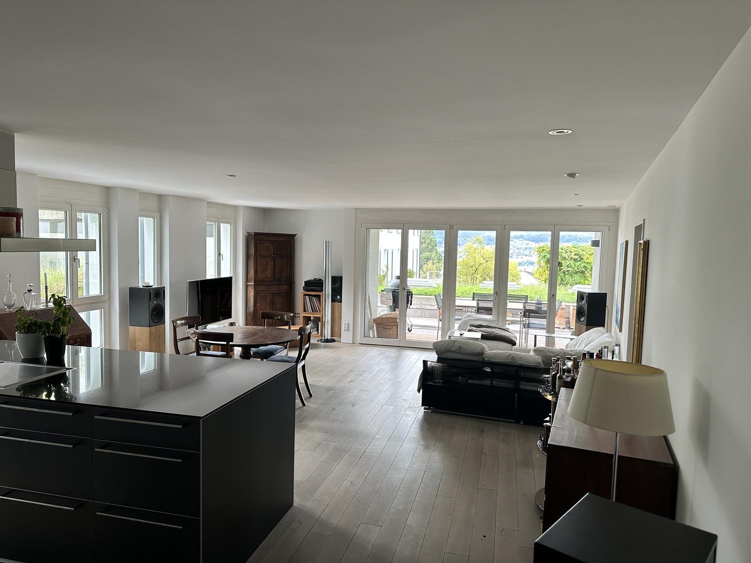 Appartement de 2 ½ pièces, photo 1 sur 10