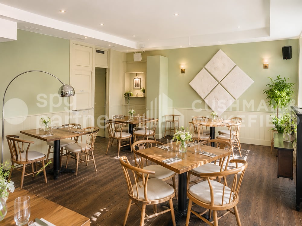 495m² commercial