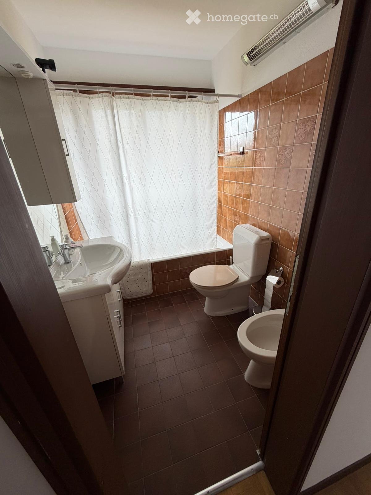 3 rooms apartment (2)