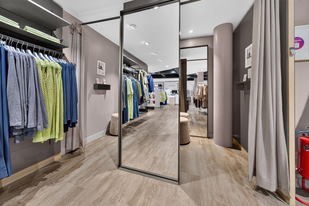 308m² Laden