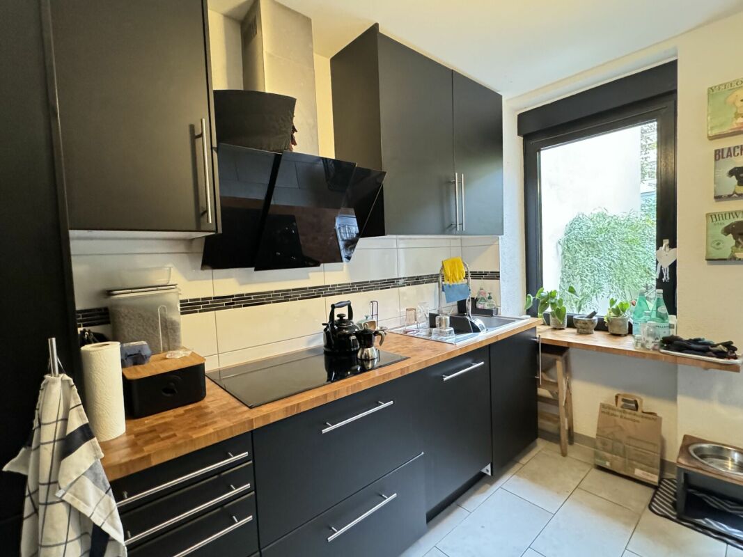 6 rooms row house