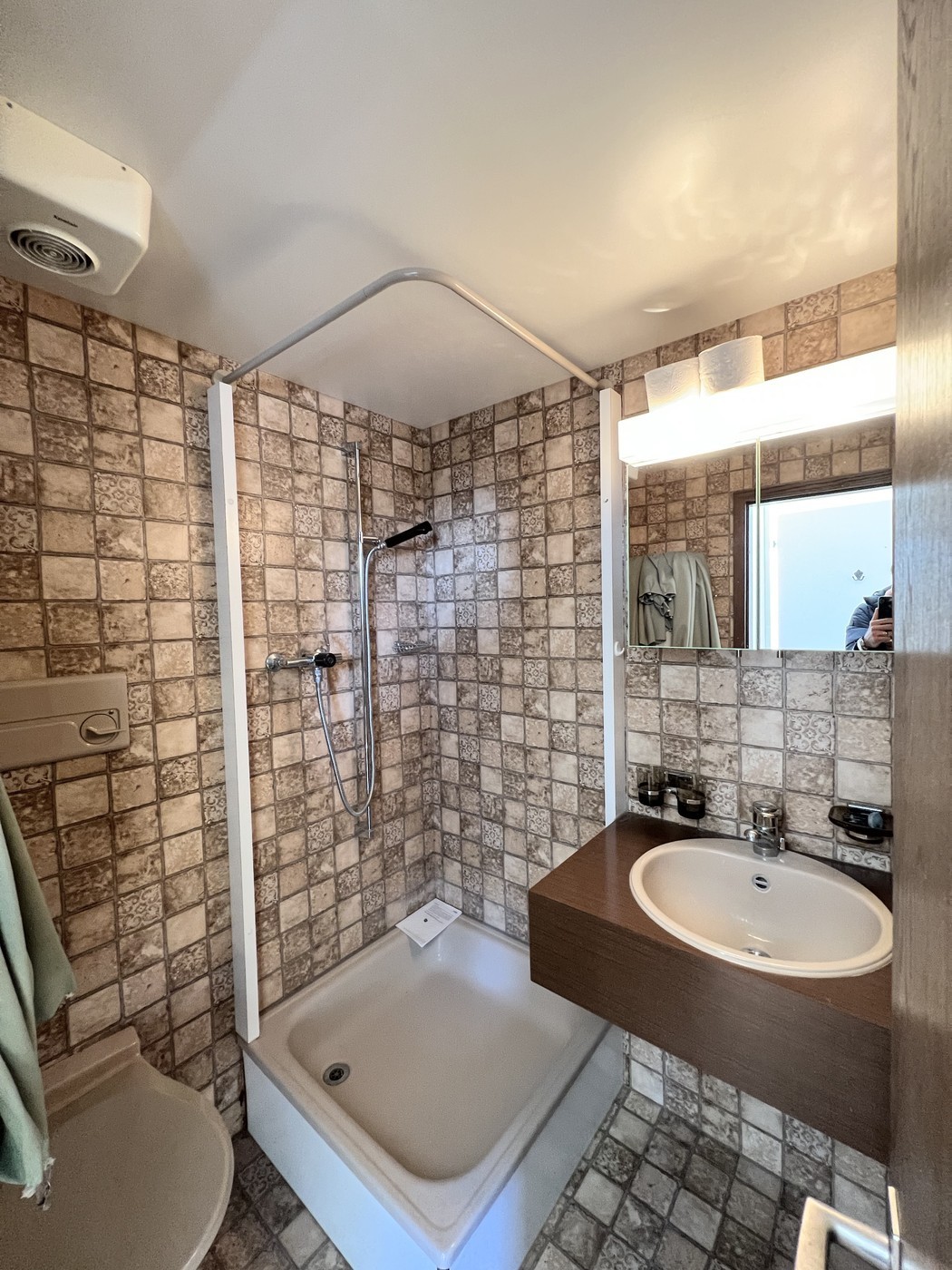 2-Zimmer-Wohnung mit Terrasse, Foto 7 von 10