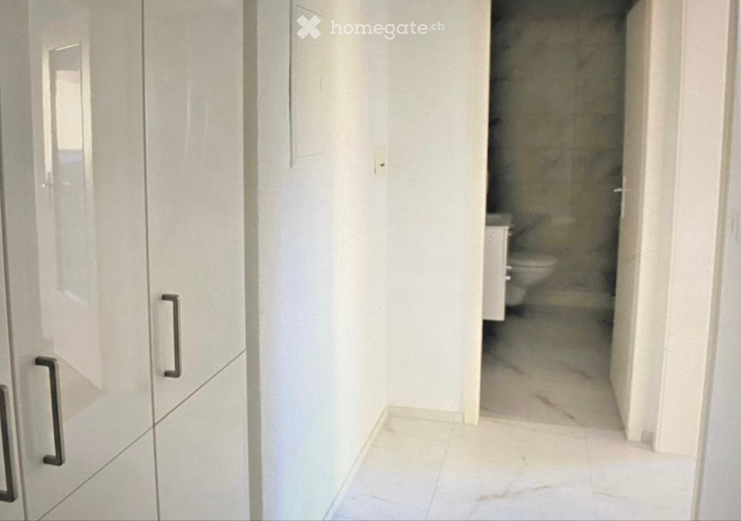 1 room apartment, Foto 4 von 4