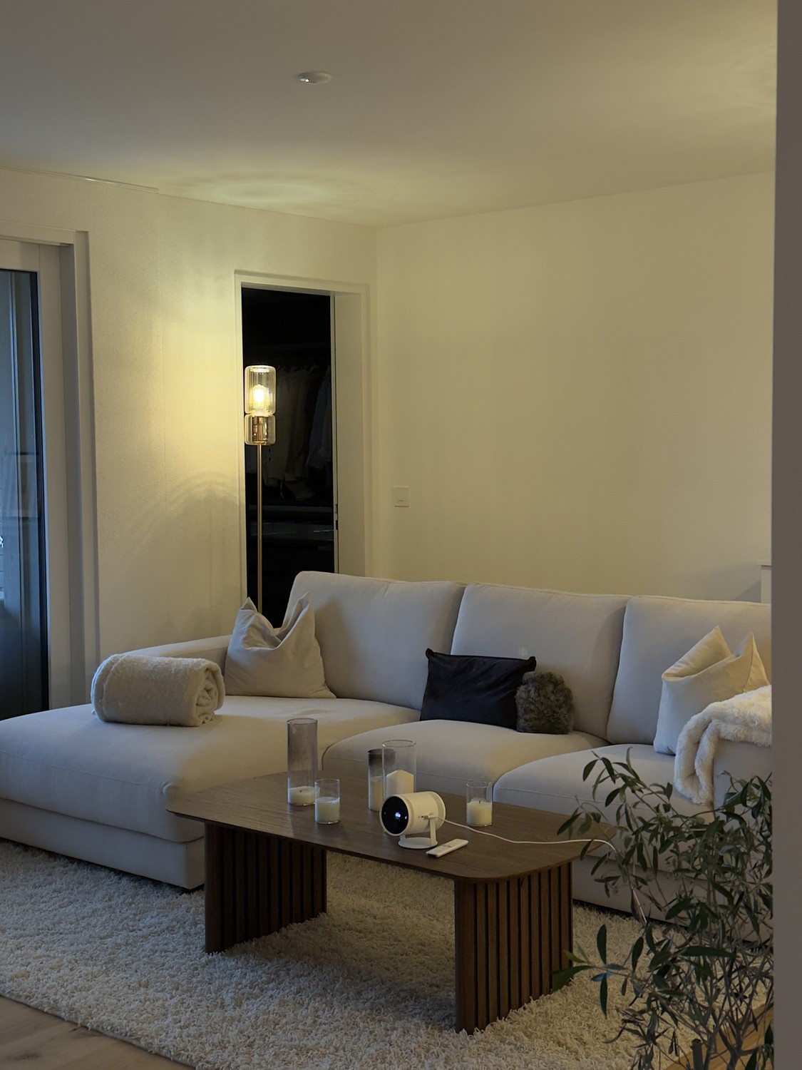 3 ½ rooms apartment, Foto 1 von 10