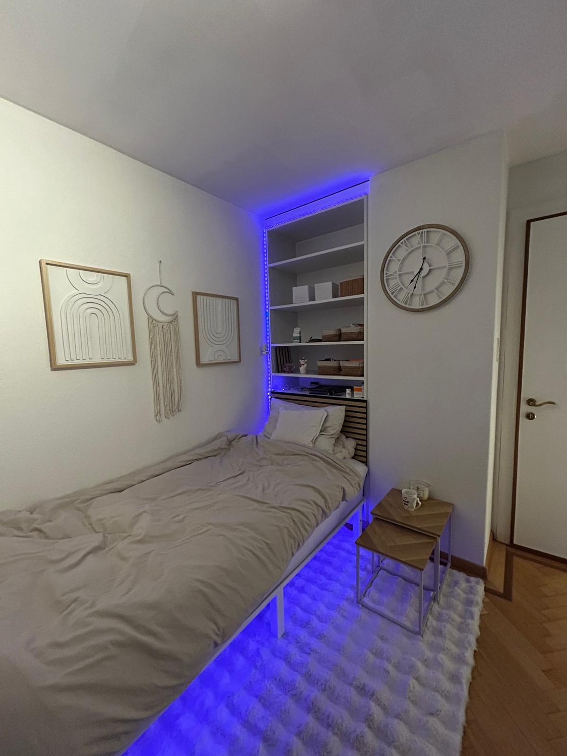 Room in a shared flat, Foto 2 von 3