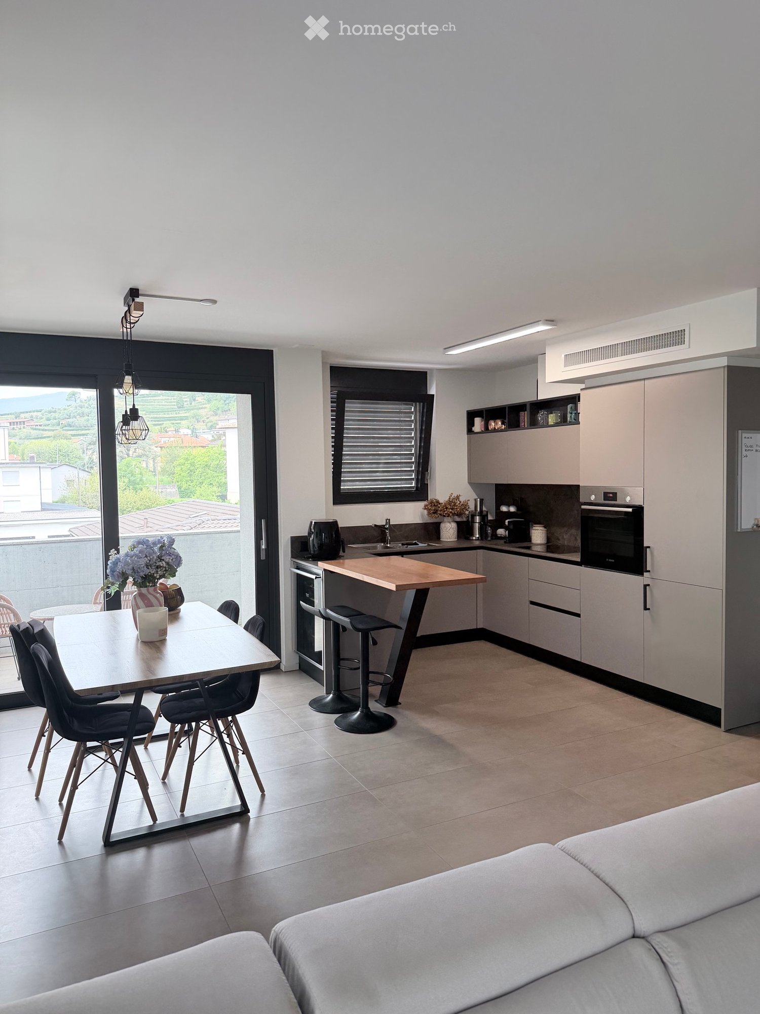 4-Zimmer-Wohnung, Foto 2 von 10