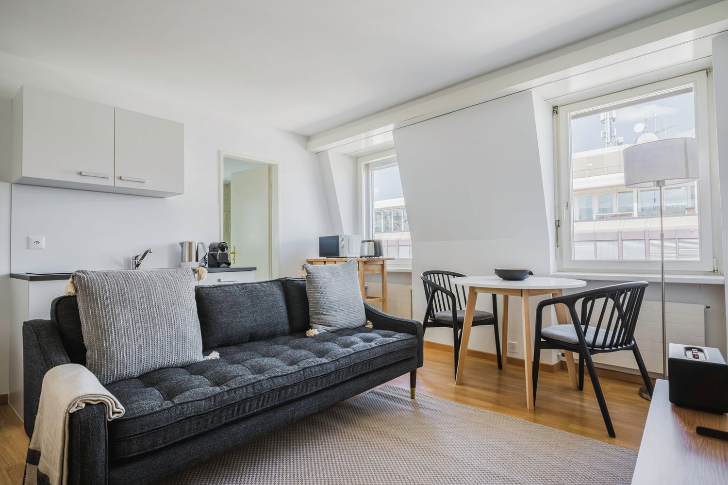 1 ½ rooms furnished flat, Foto 2 von 10