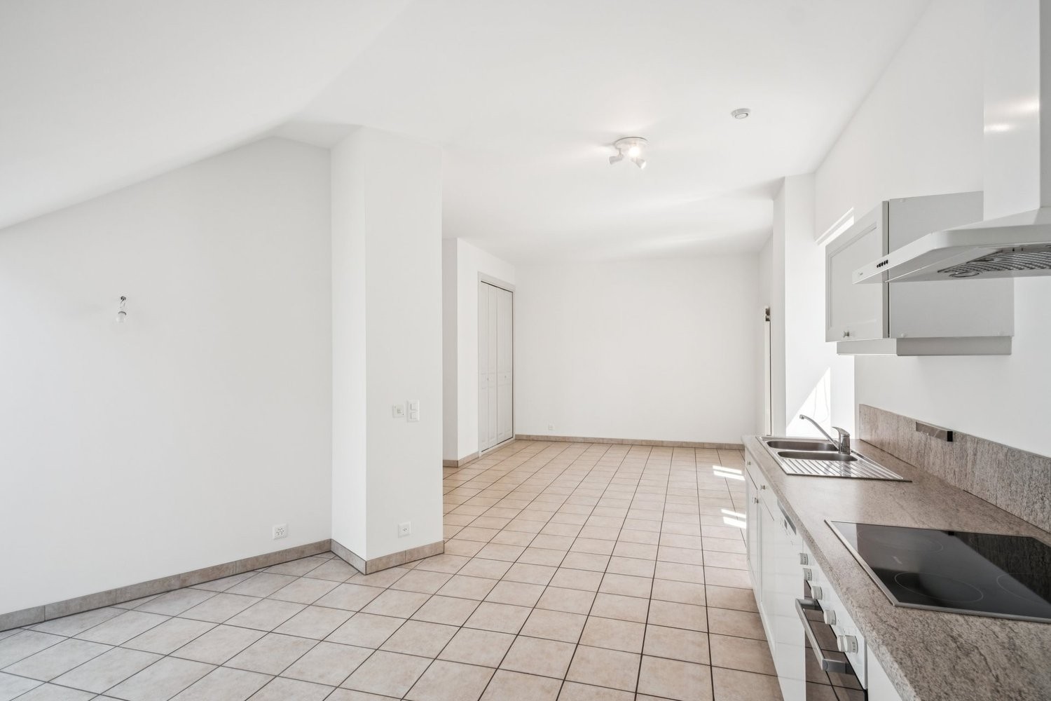 3 rooms apartment (6)