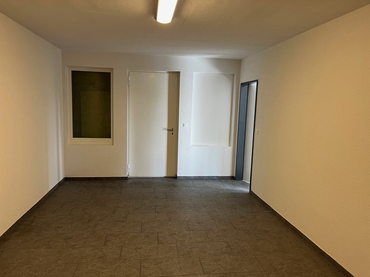 ufficio di 63-63m²