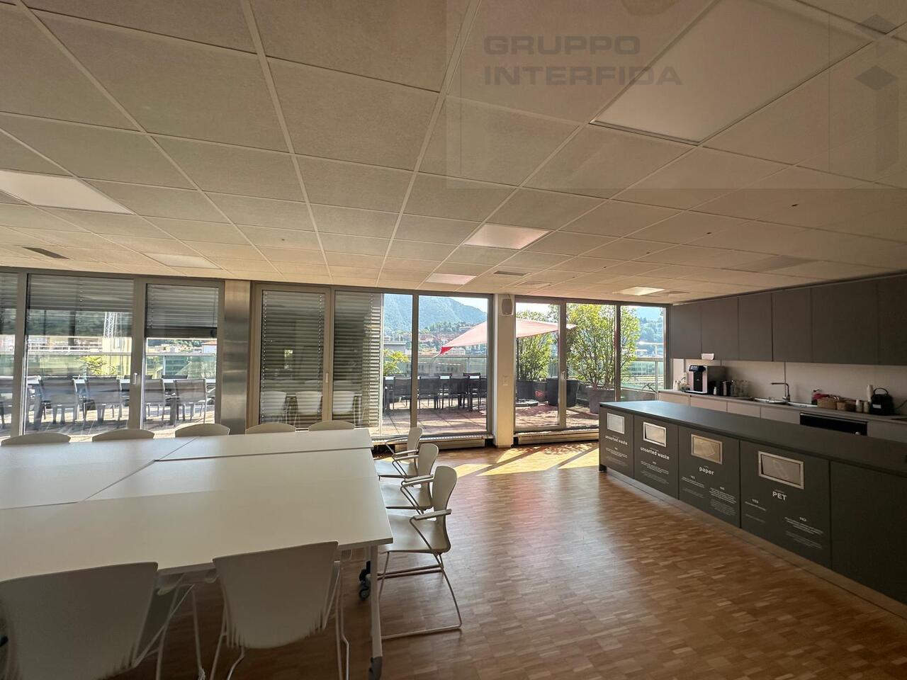313m² ufficio