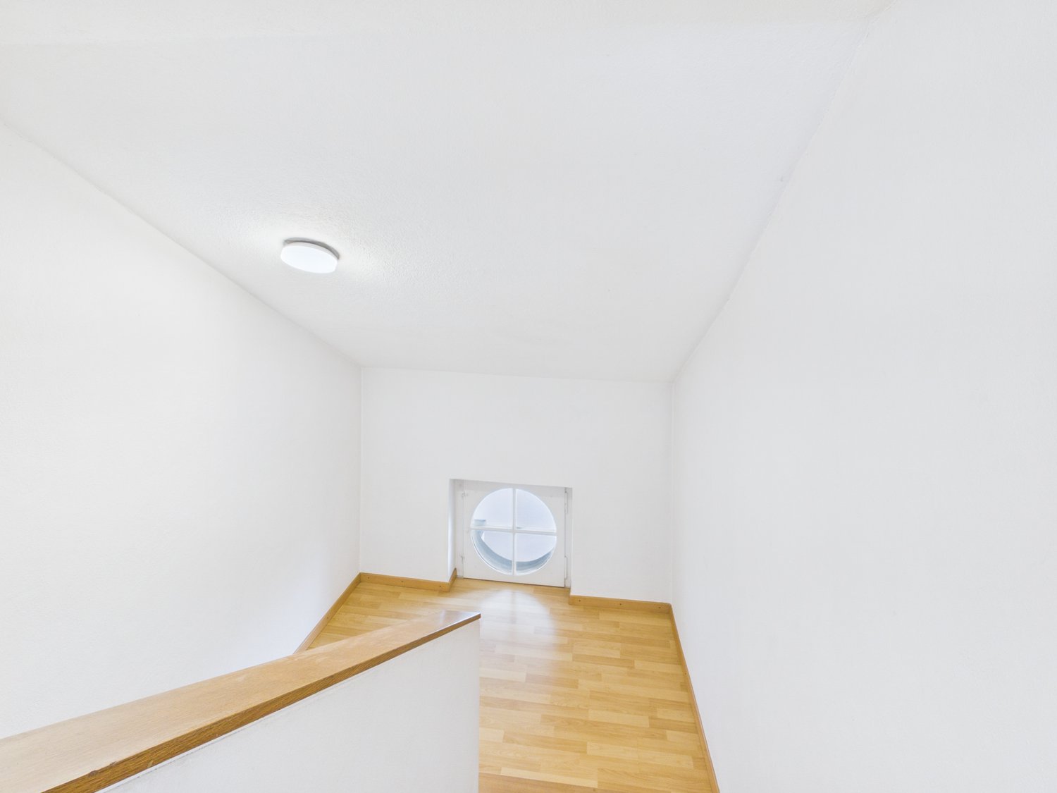 2 ½ pièces appartement au dernier étage