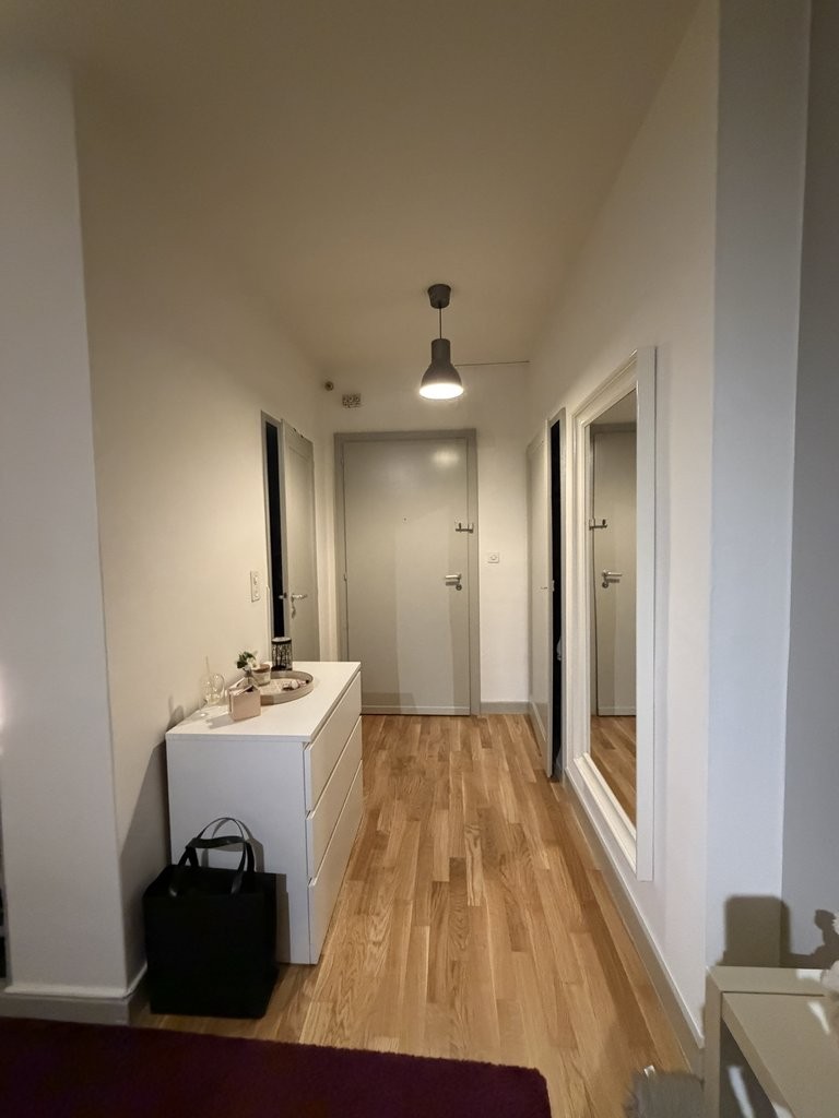 2 Zimmer möblierte Wohnung