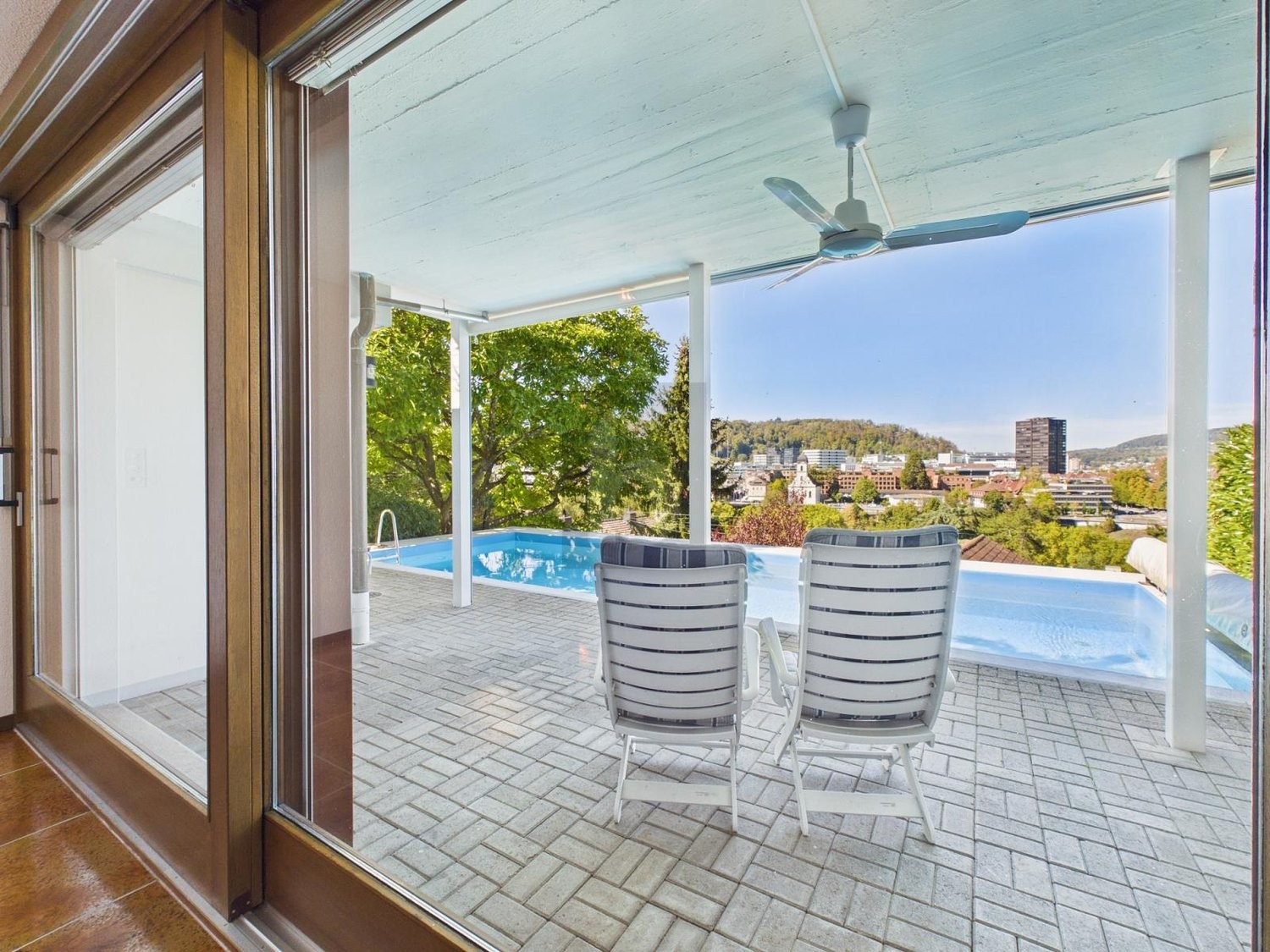 2 ½ rooms terrace flat