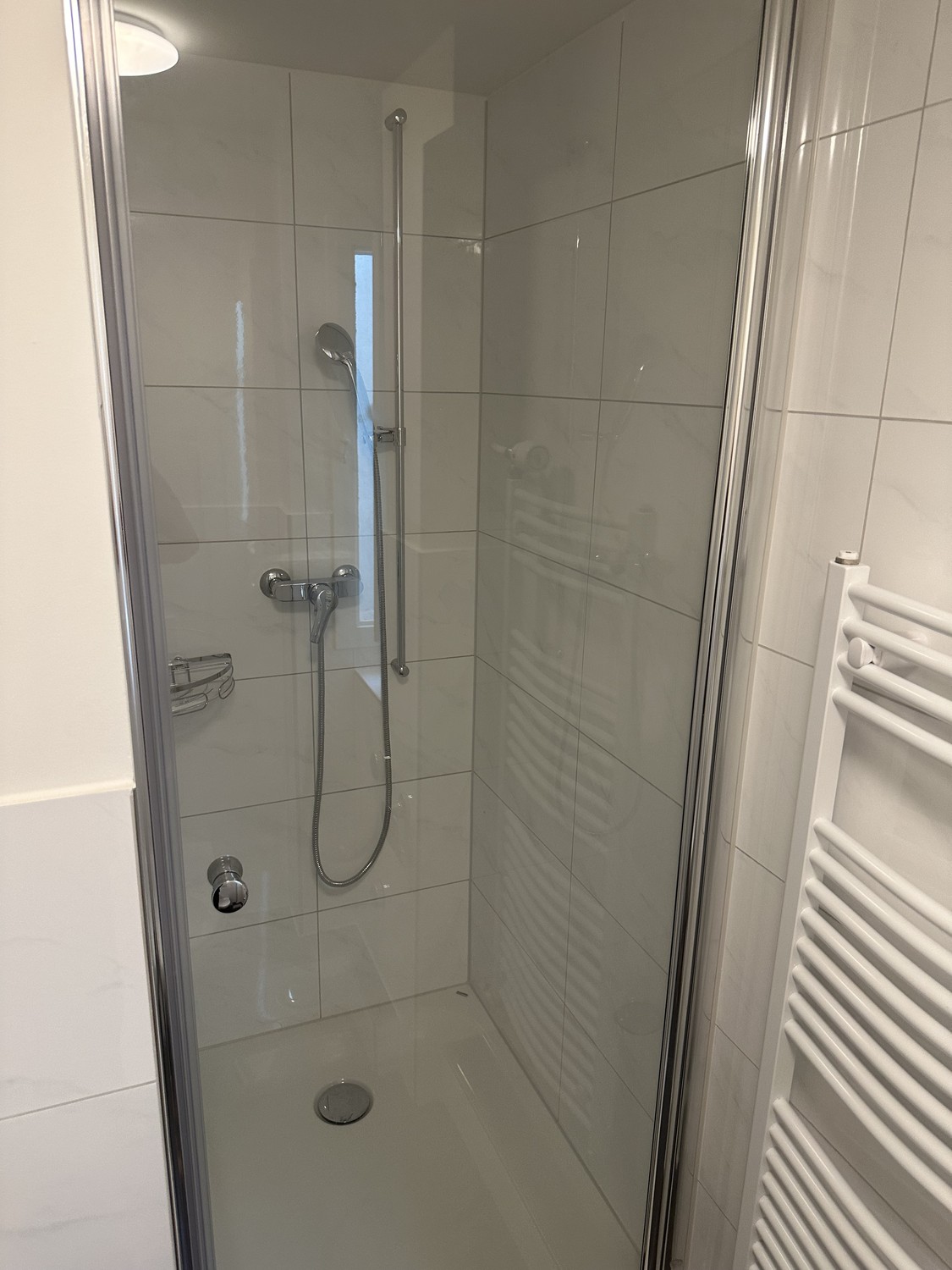 2 room single room