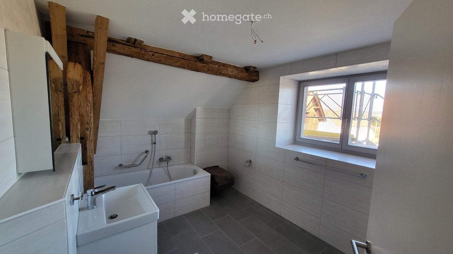4 ½ Zimmer-Wohnung, Foto 1 von 5