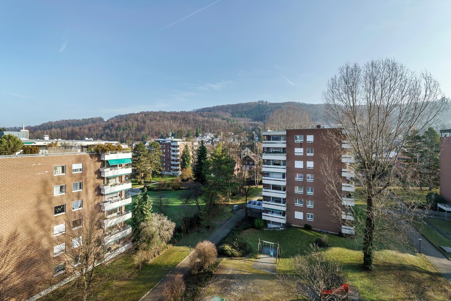 5 rooms apartment, Foto 10 von 10