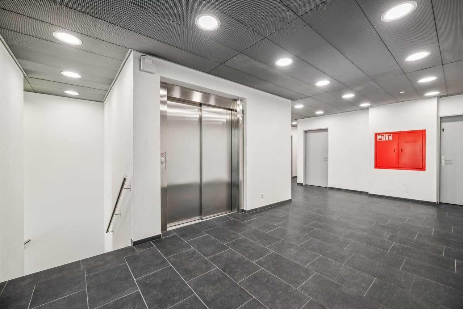 174m² office, Foto 4 von 10