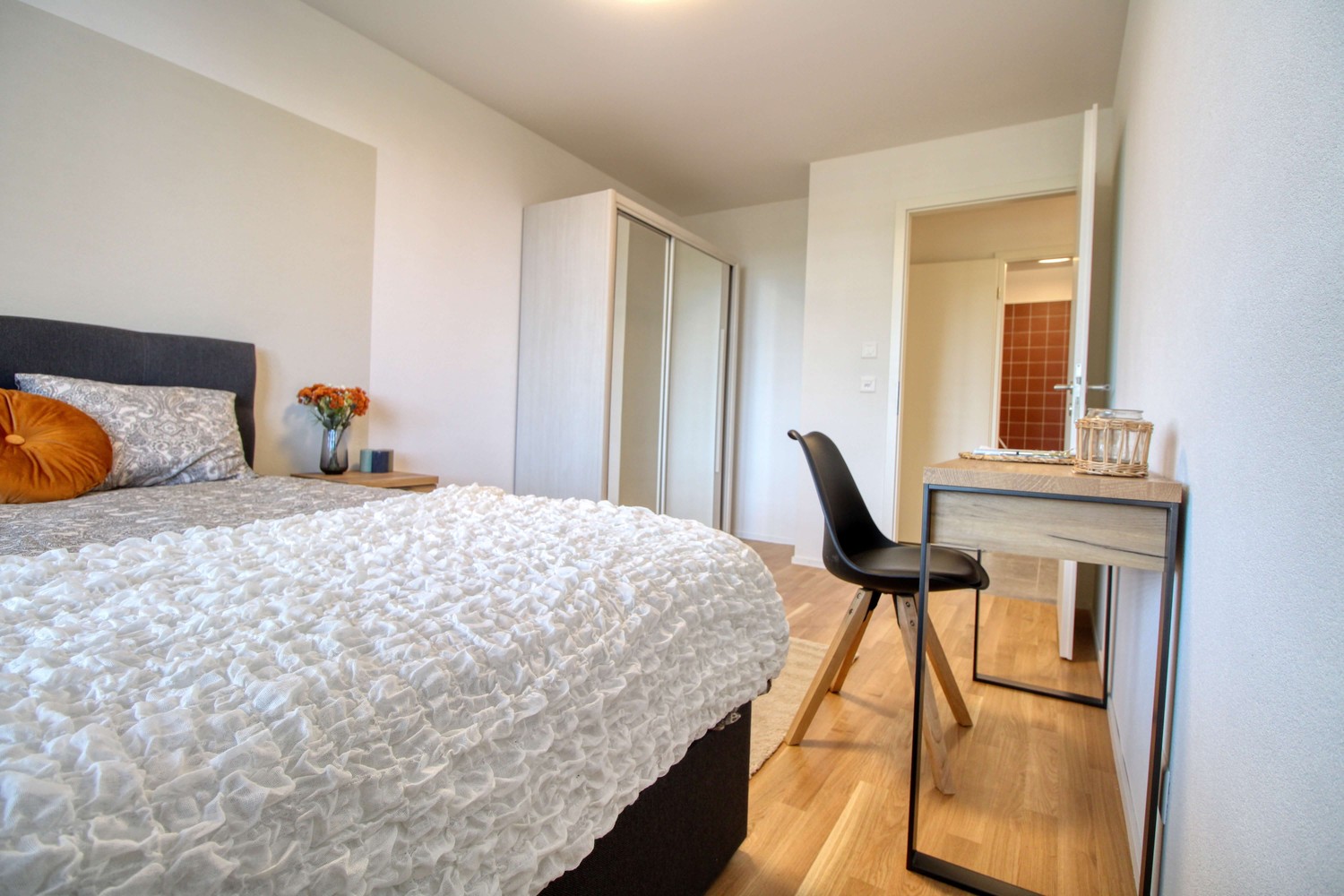 Zimmer in einer Wohngemeinschaft, Foto 4 von 10