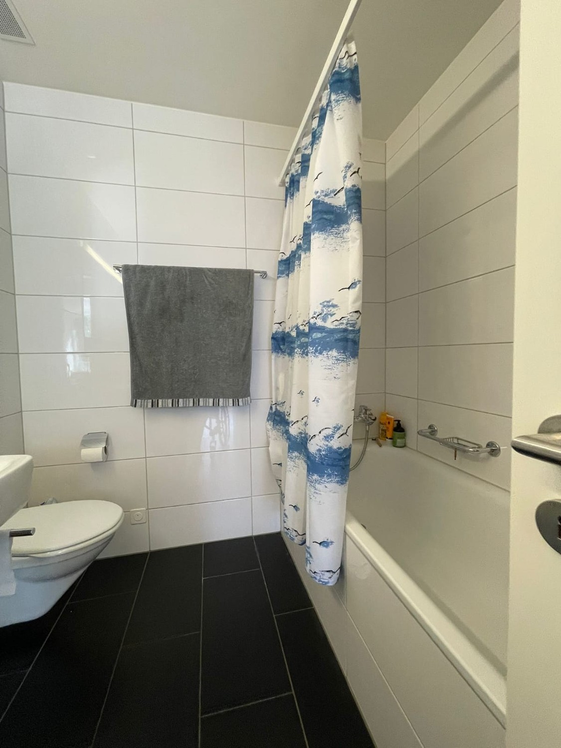 Room in a shared flat, Foto 3 von 9