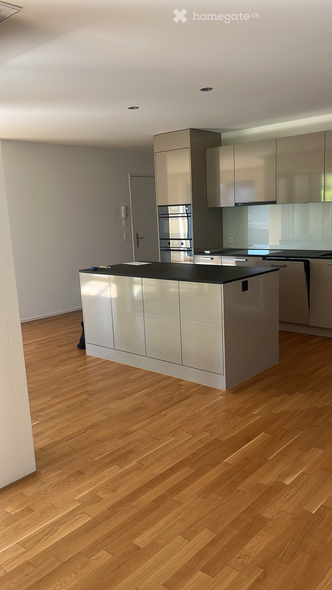 3 rooms apartment, Foto 1 von 5