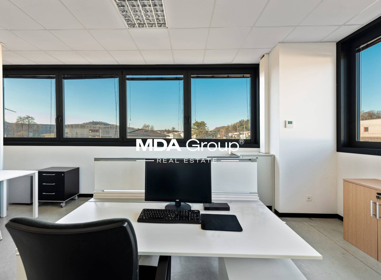 1450m² Büro