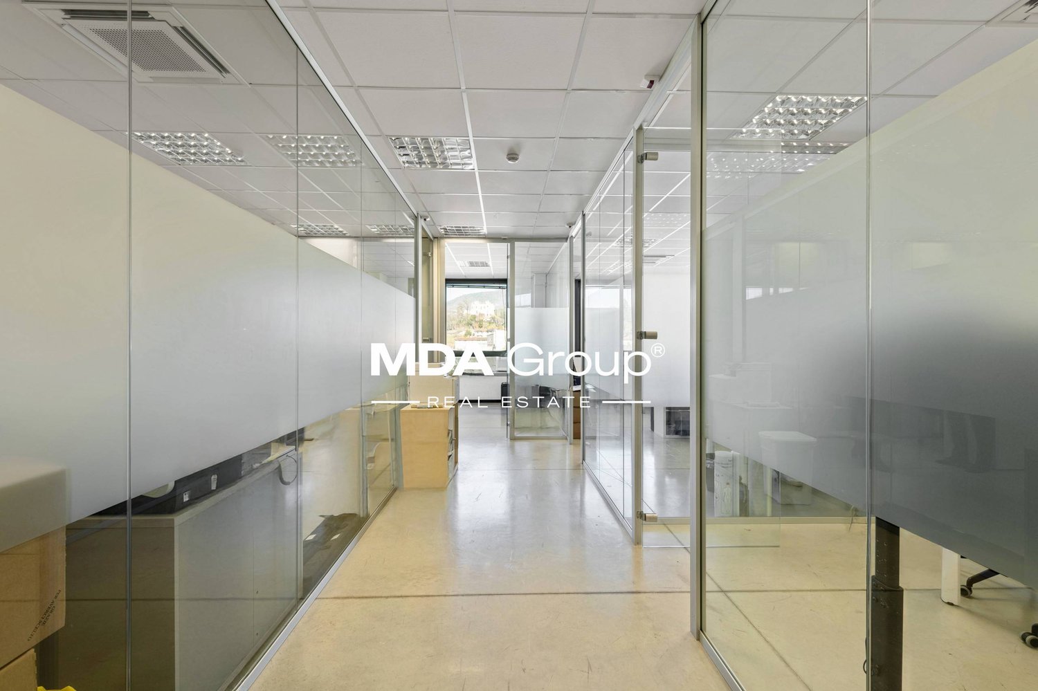 1450m² Büro