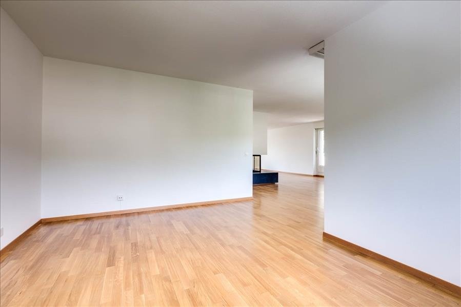 5 rooms attic flat