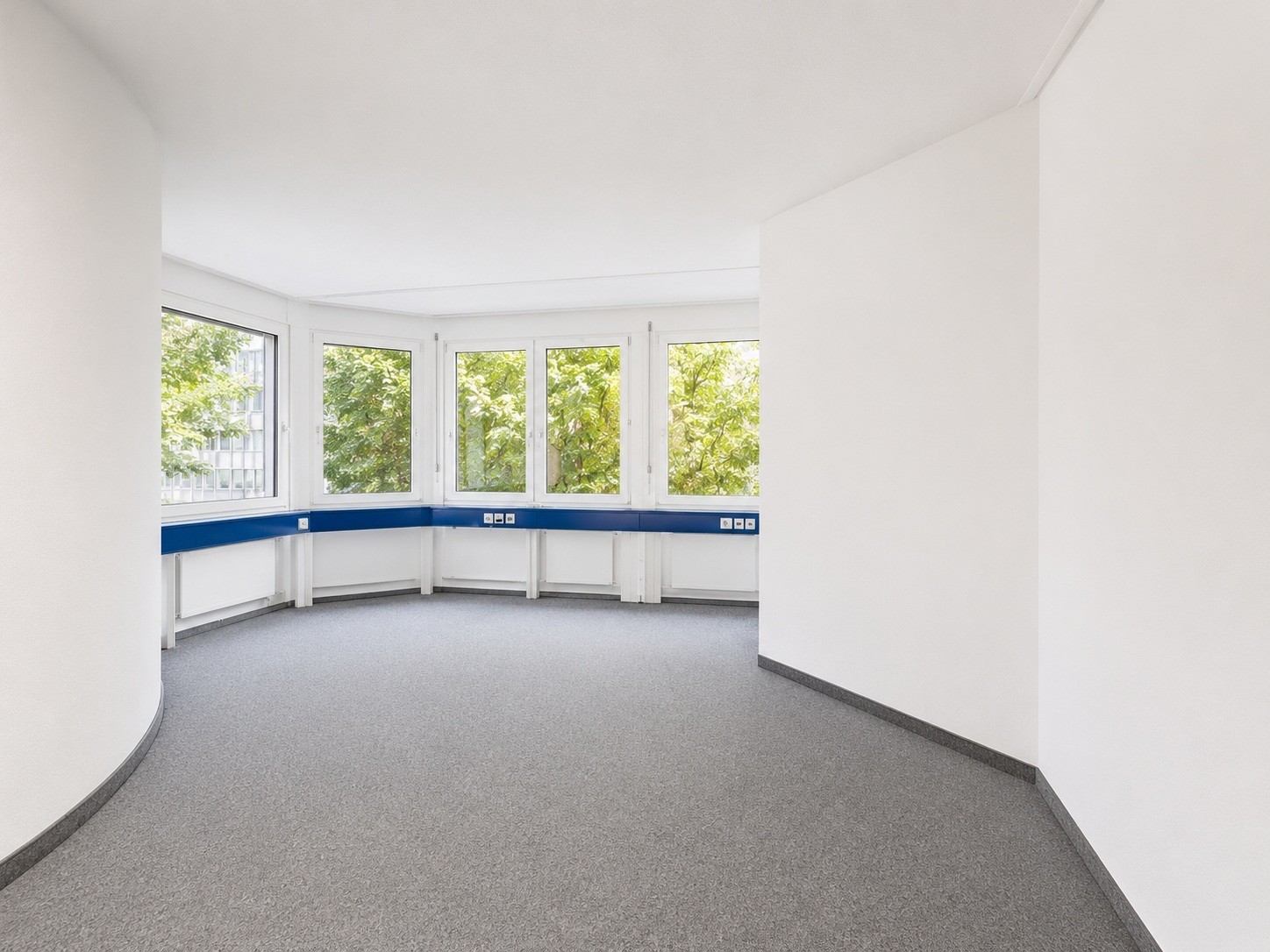 698m² de bureaux