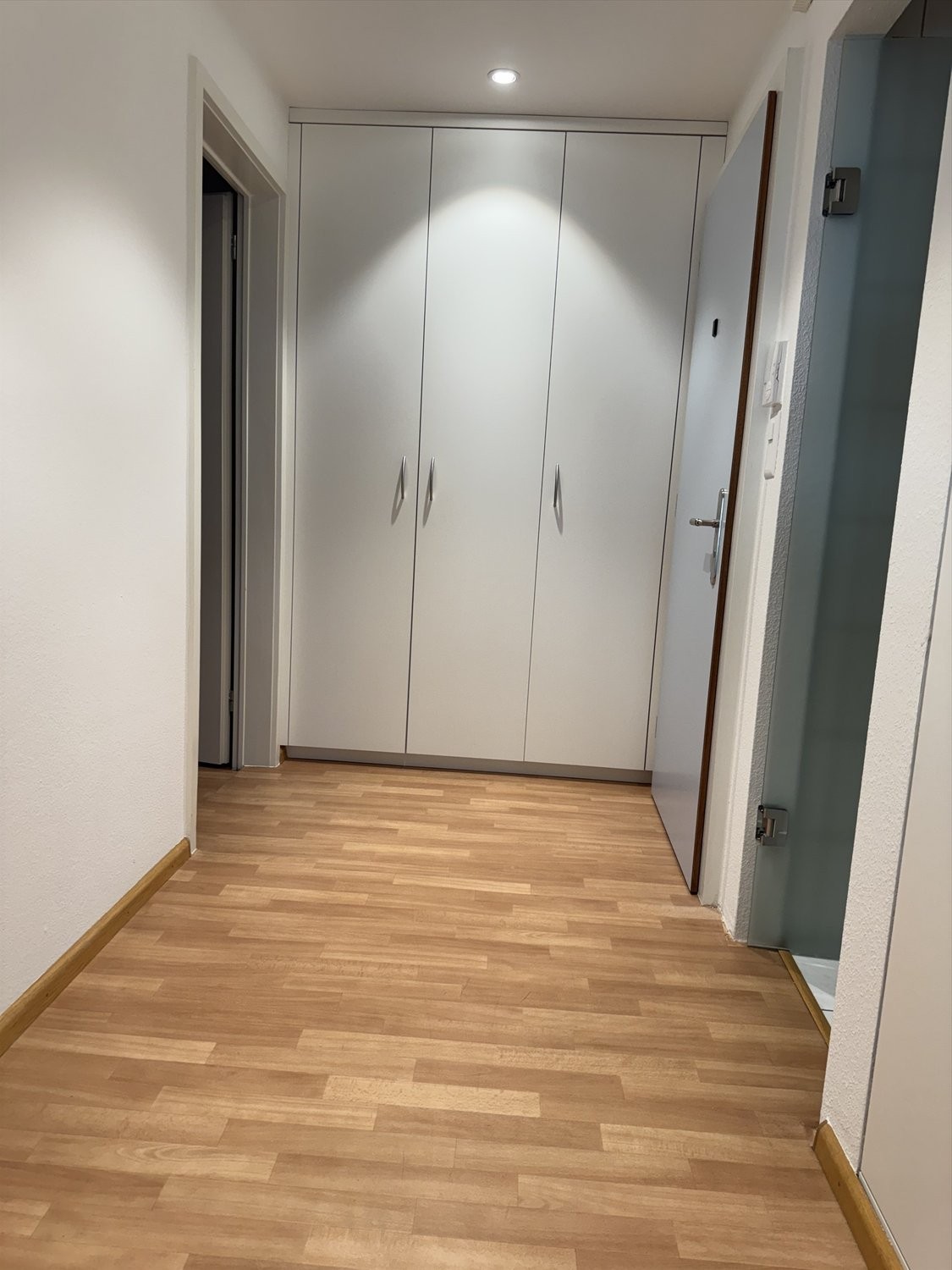 3 rooms apartment, Foto 6 von 6