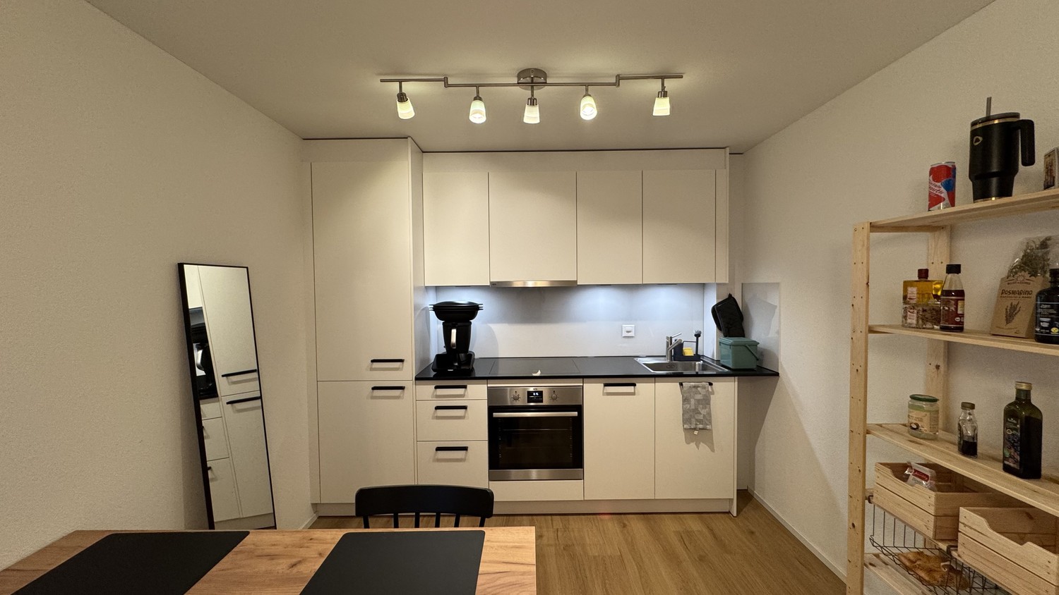 2 ½ rooms apartment, Foto 1 von 7