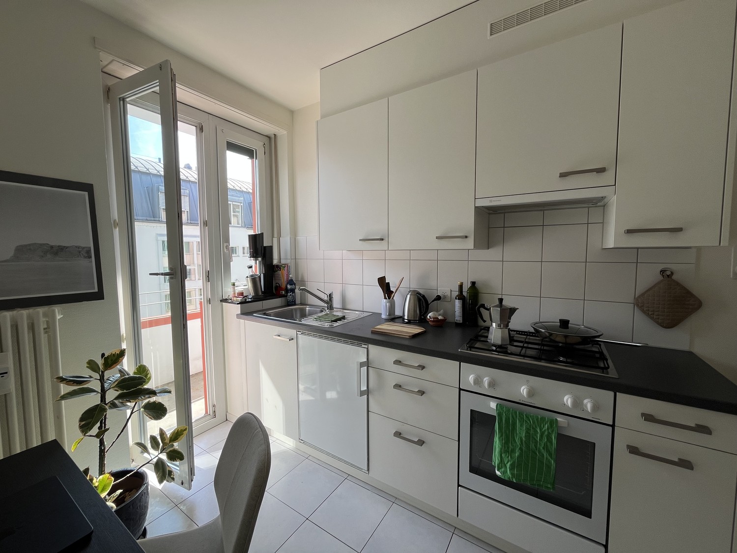 1 room apartment, Foto 5 von 8