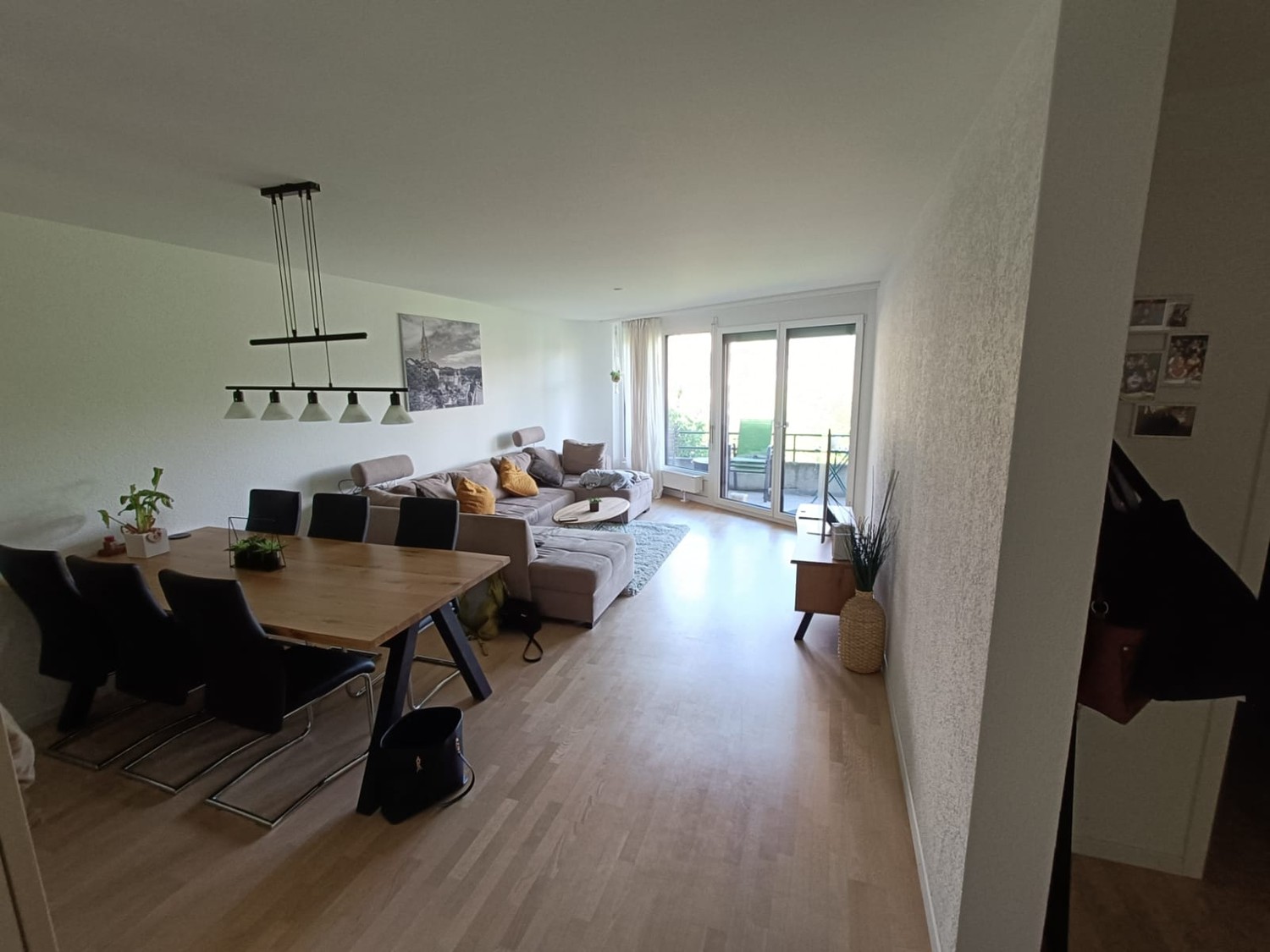 4 rooms apartment, Foto 1 von 8