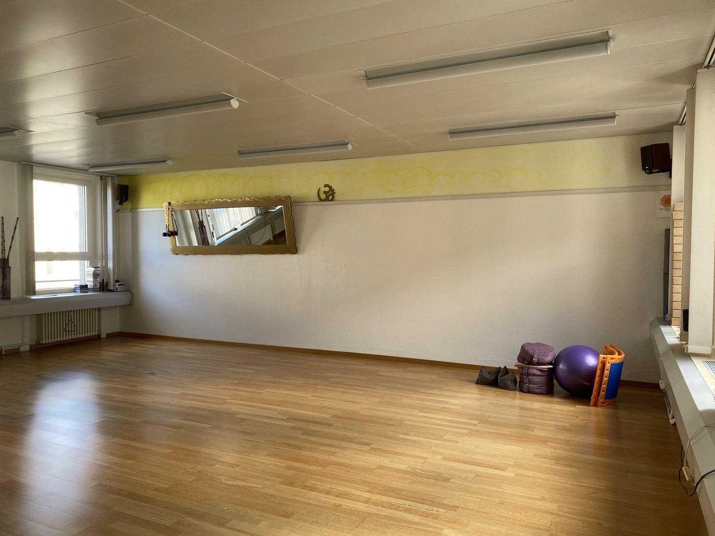 75m² commercial, Foto 1 von 10