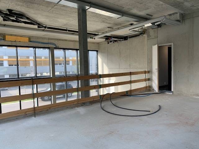 99m² arcade