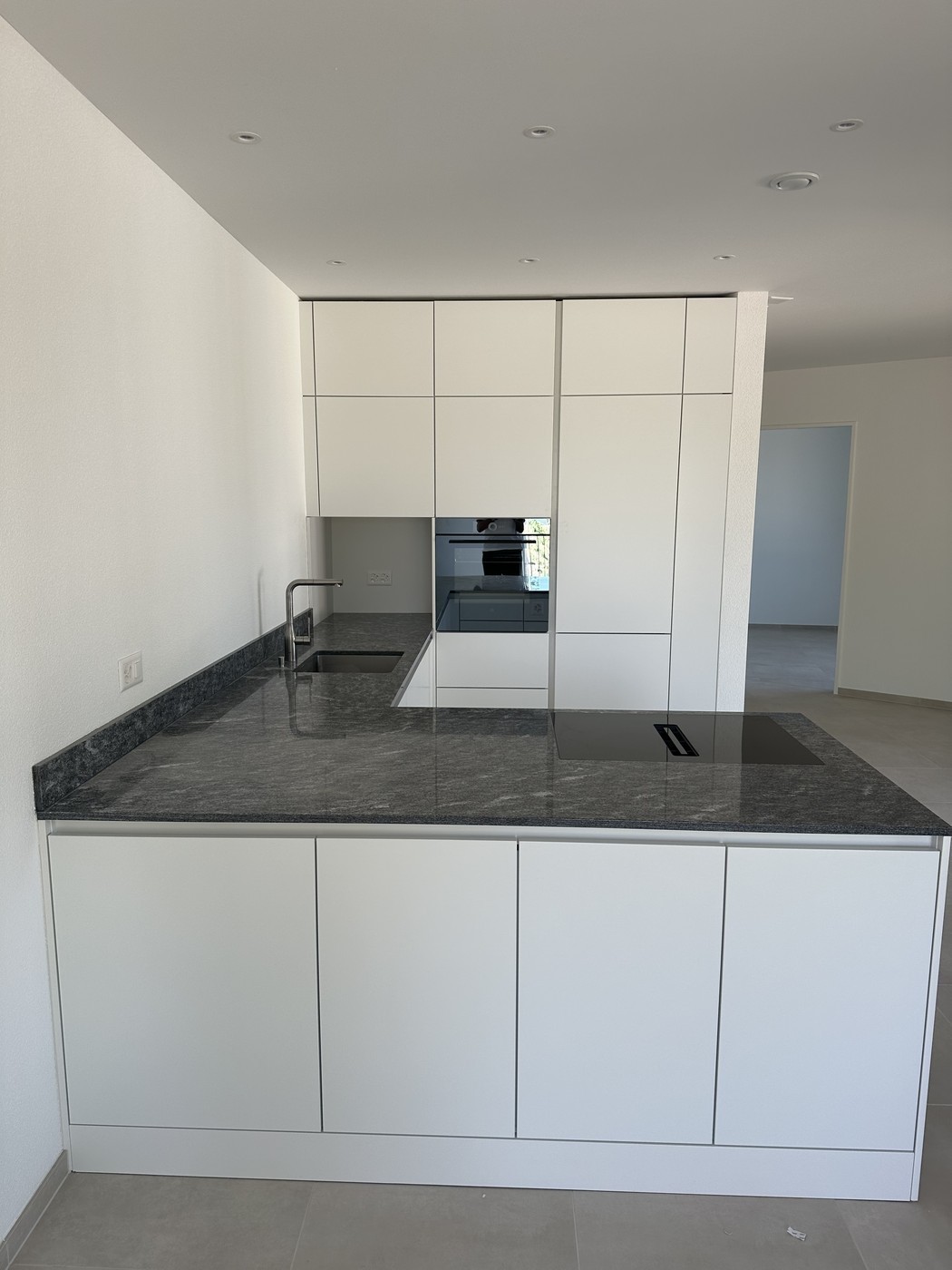 3 ½ rooms apartment, Foto 1 von 10