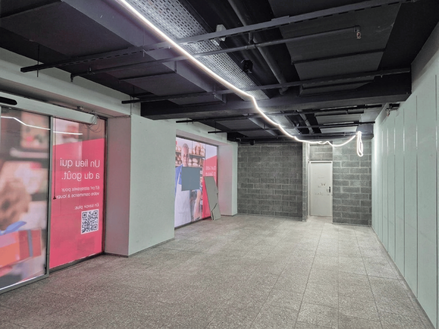 67m² shop, photo 3 of 4