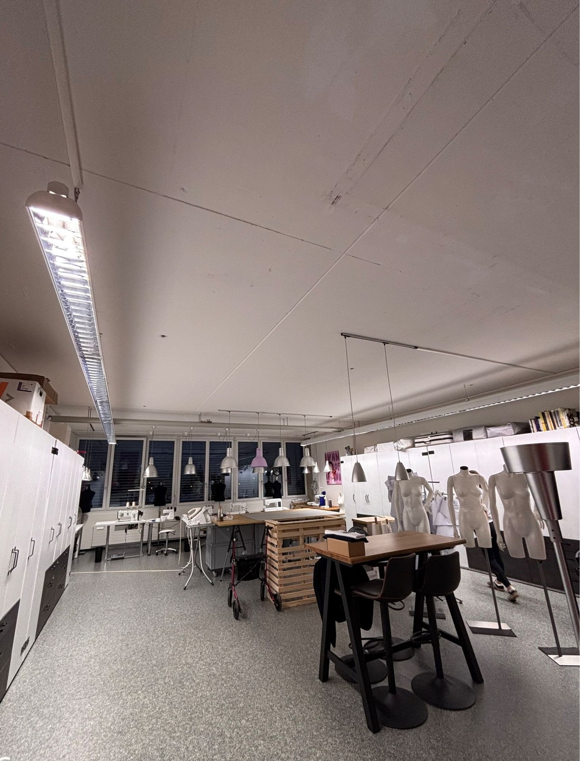 58m² commercial