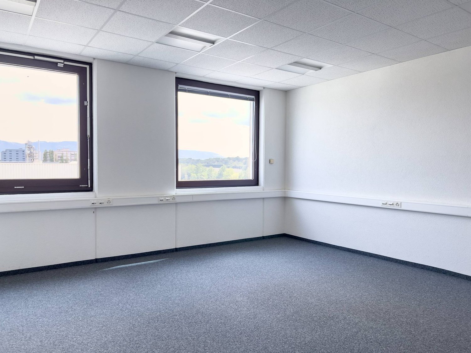 381m² Büro