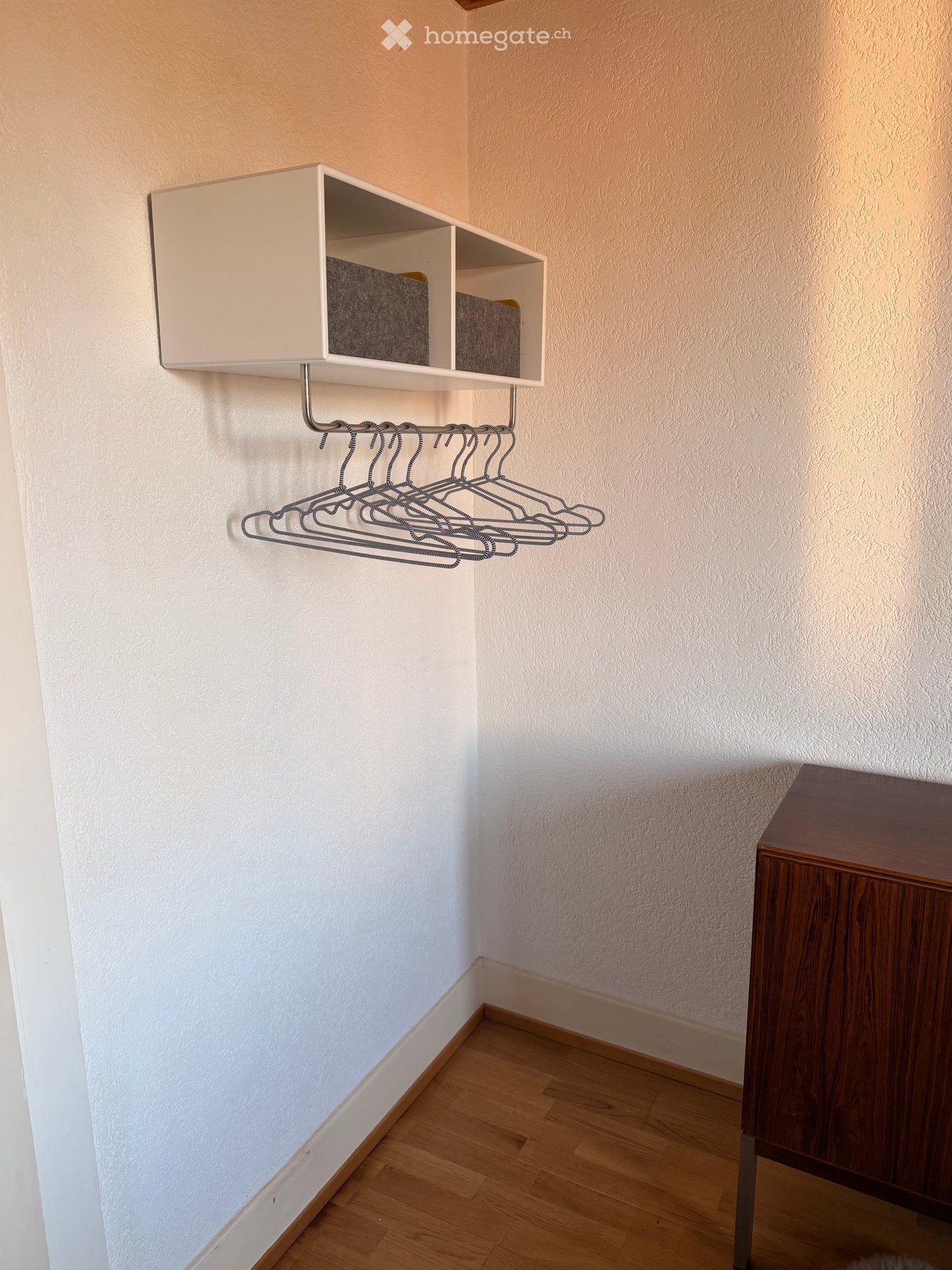 1 room single room