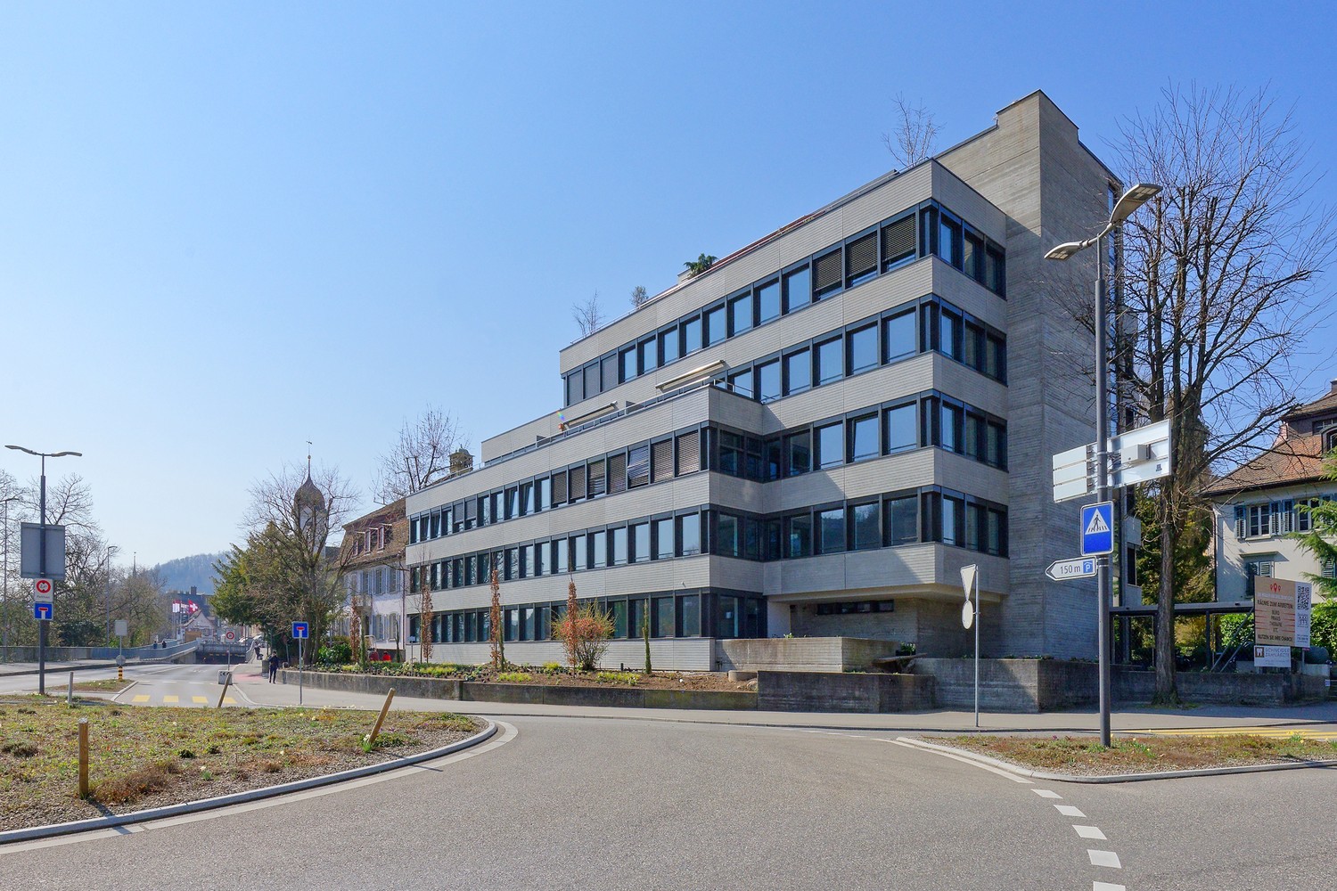 185m² commerciale