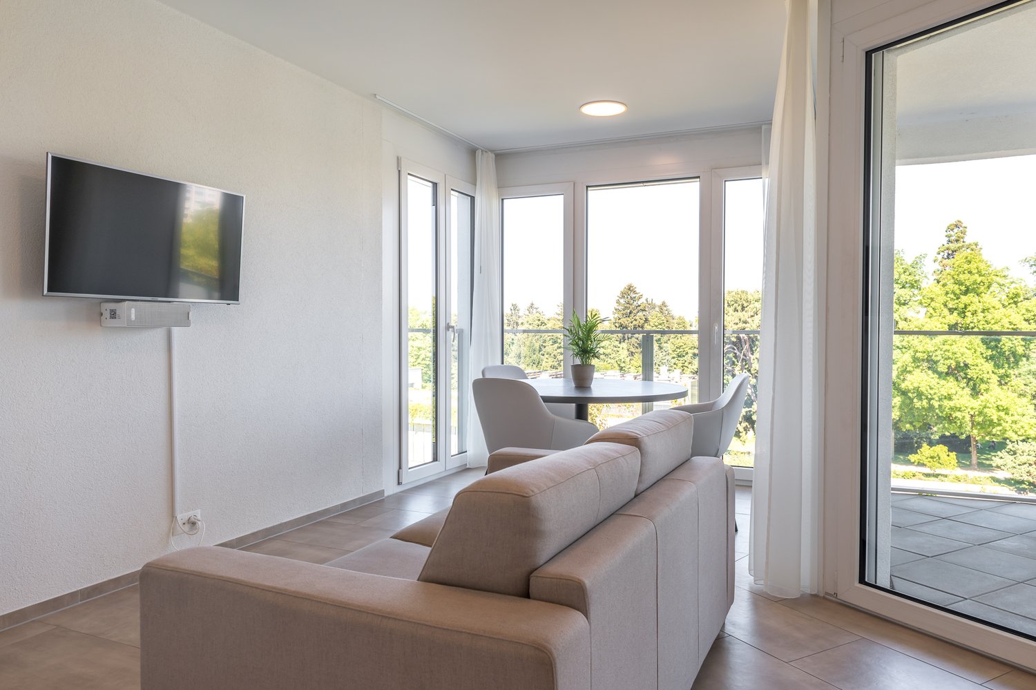 2 ½ pièces appartement meublé