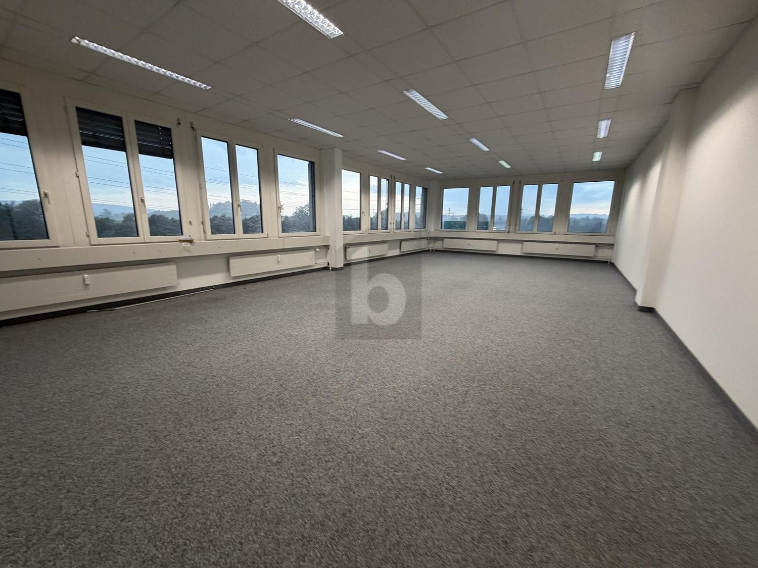 230m² office, Foto 4 von 4