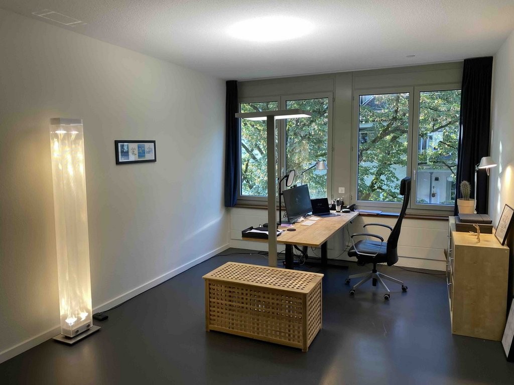 160m² office